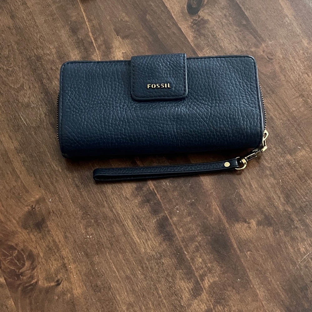 Fossil Navy blue Textured Leather Wristlet Wallet - Picture 4 of 13